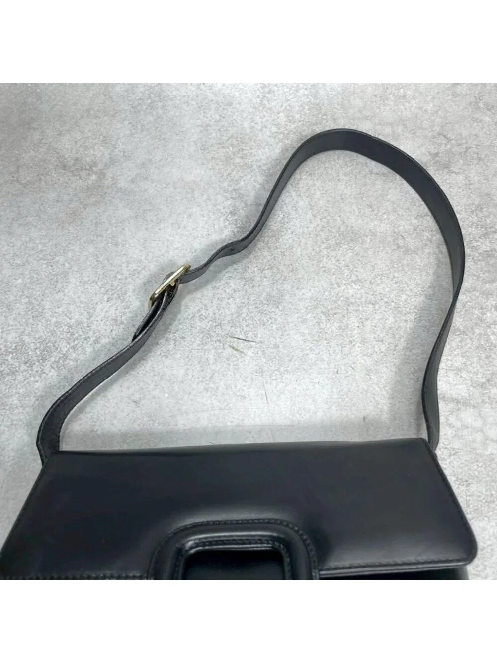Gucci Shoulder Bag Black Leather Gold
